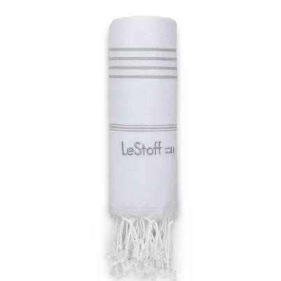 Sie sehen eine Packung LeStoff Hamamtuch White-Grey, Produktbild: 01 LeStoff Hamamtuch White-Grey, A-Nr.: 5839871 - 01