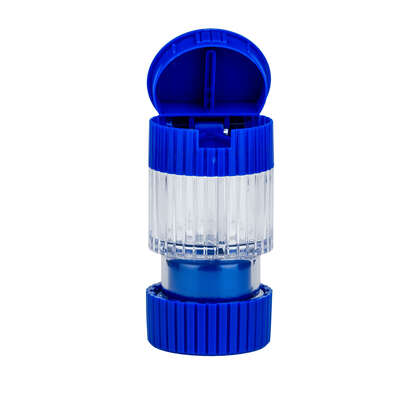 Sie sehen eine Packung APOfit Tablettenteiler Mörser blau, Produktbild: 03 APOfit Tablettenteiler Mörser blau, A-Nr.: 4349337 - 03