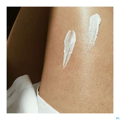 Sie sehen eine Packung La Mer Ohne Parfum Med Salzlotion 200ml, Produktbild: 06 La Mer Ohne Parfum Med Salzlotion 200ml, A-Nr.: 3265420 - 06